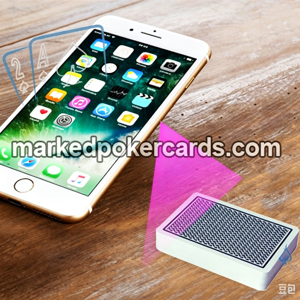 <tc>C&aacute;mara De P&oacute;ker Inal&aacute;mbrica De Tel&eacute;fono En BlackJack</tc>